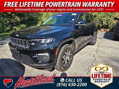 Used 2023 Jeep Grand Cherokee Limited w/ Trailer Tow Prep Group (B)