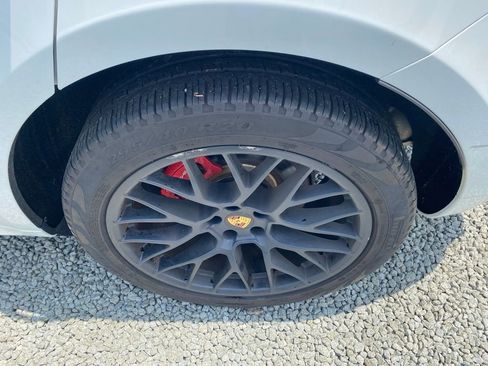 Used 2017 Porsche Macan GTS image 25
