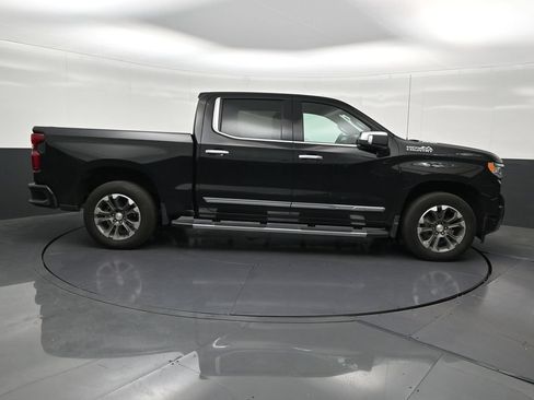Used 2024 Chevrolet Silverado 1500 High Country RWD image 7