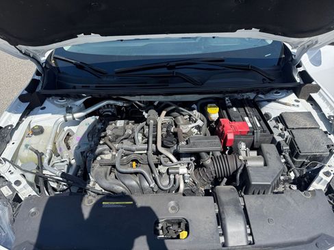 Used 2024 Nissan Sentra SV FWD image 30