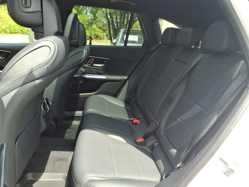 New 2026 Mercedes-Benz GLC 300 4MATIC image 17