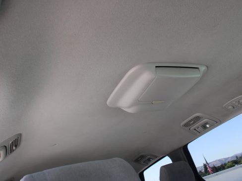 Used 2005 Toyota Sienna LE FWD image 18