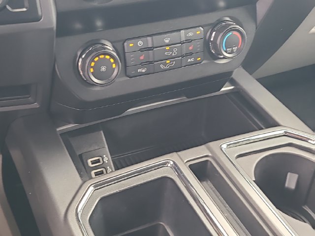 Used 2019 Ford F150 XLT w/ Equipment Group 302A Luxury AWD/4WD image 28