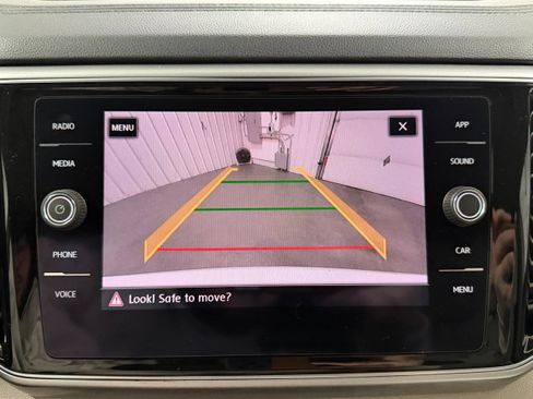 Used 2018 Volkswagen Atlas SEL image 11