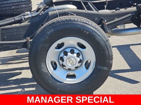 New 2023 Chevrolet Express 3500 w/ Power Convenience Package RWD image 35