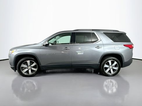 Used 2020 Chevrolet Traverse LT w/ LT Premium Package AWD/4WD image 4