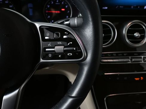 Certified 2022 Mercedes-Benz GLC 300 image 11