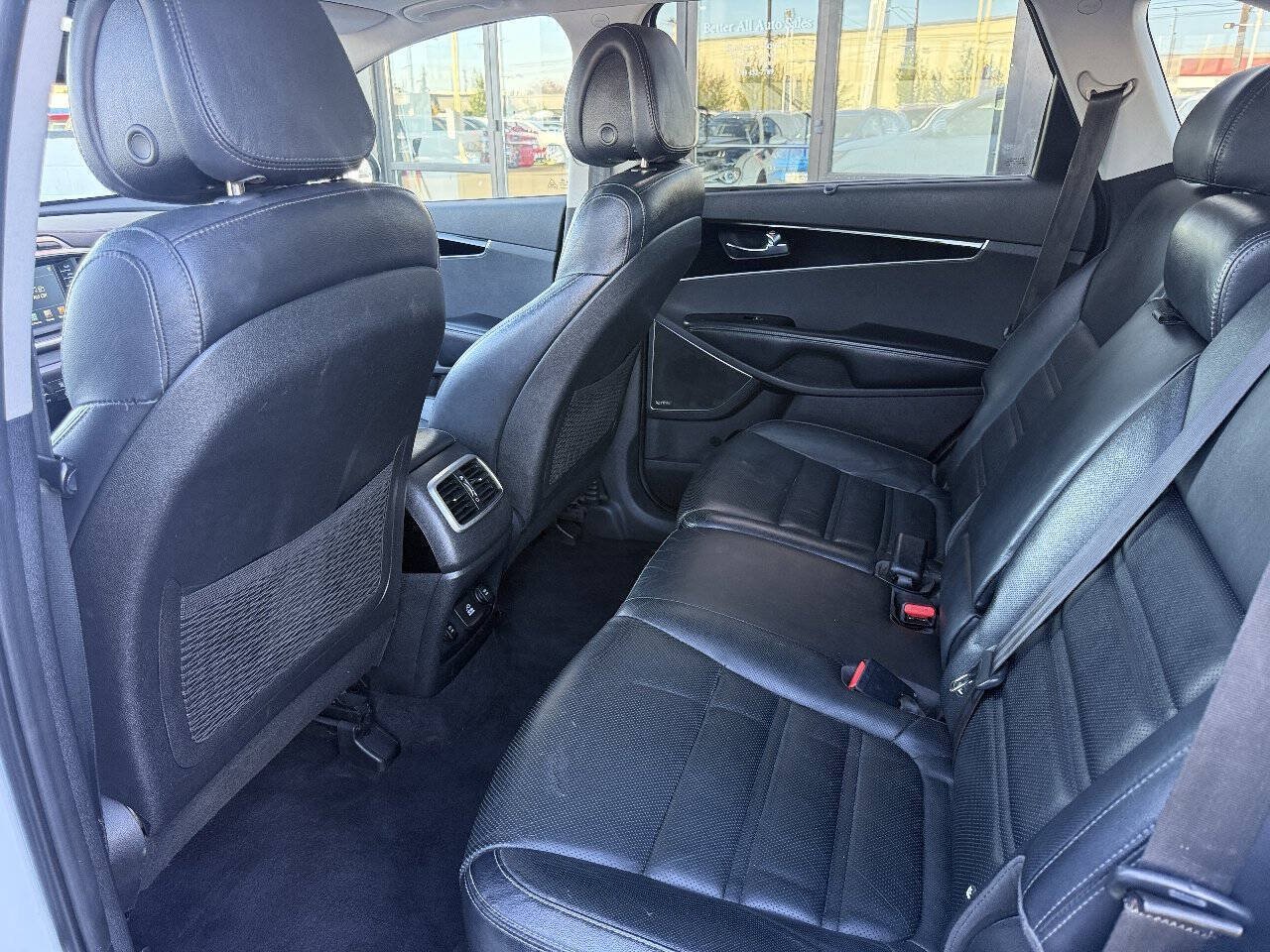 Used 2016 Kia Sorento SX AWD/4WD image 10
