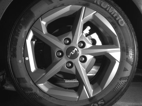 Used 2025 Kia K4 LXS image 14