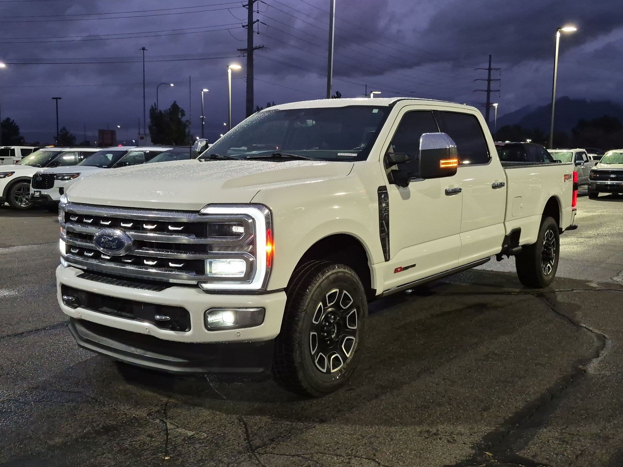 Used 2023 Ford F350 Platinum AWD/4WD image 10