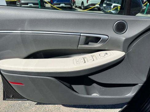 Used 2025 Hyundai Sonata SEL image 18