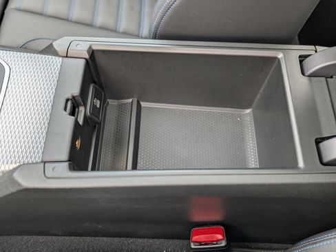 Used 2023 BMW M240i xDrive Coupe w/ Premium Package image 35