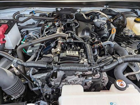 Used 2024 Toyota Tacoma SR5 image 21