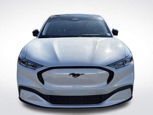 Used 2023 Ford Mustang Mach-E Premium image 9
