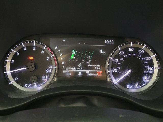 Used 2024 Toyota Highlander XLE FWD image 18