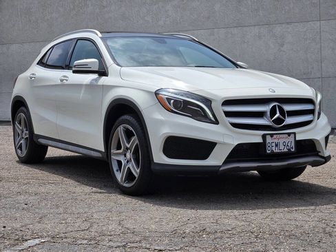 Used 2015 Mercedes-Benz GLA 250 image 7