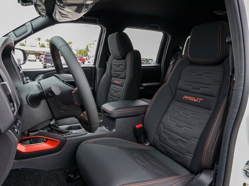 New 2026 Nissan Frontier Pro-X w/ Tow Package RWD image 16