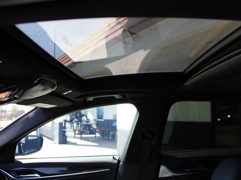 Used 2019 BMW 530e w/ Premium Package RWD image 24