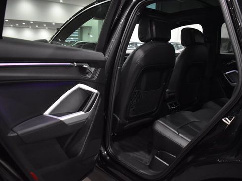 Used 2022 Audi Q3 2.0T Premium Plus w/ Premium Plus Package image 30