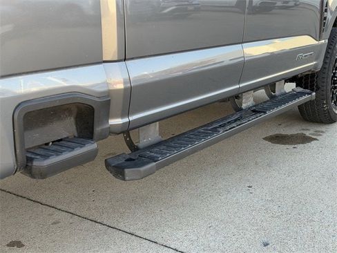 Used 2024 Ford F250 Lariat w/ Lariat Ultimate Package image 9