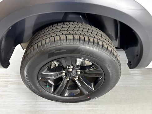 Used 2024 RAM 1500 Warlock AWD/4WD image 10