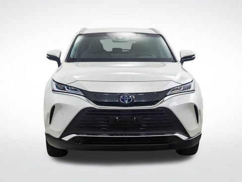 Used 2021 Toyota Venza XLE w/ Softex Package AWD/4WD image 8