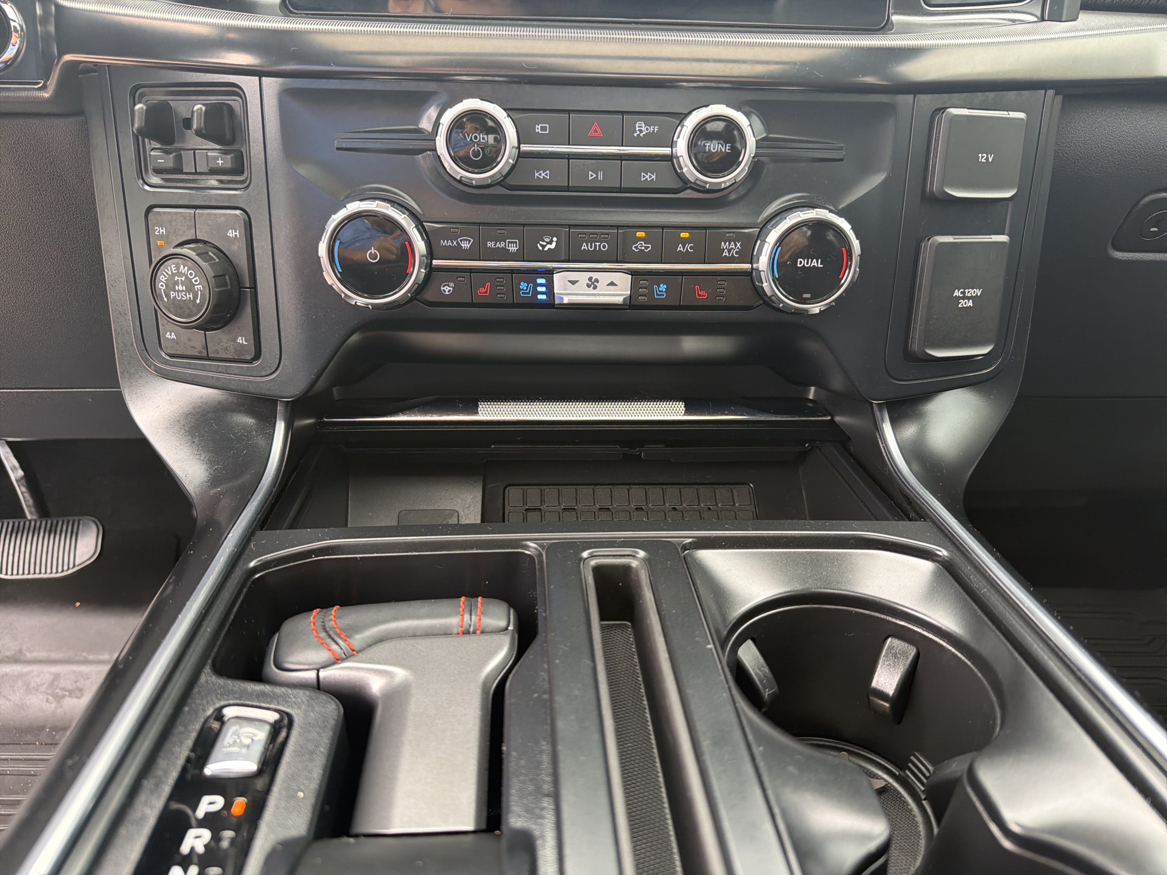 Used 2025 Ford F150 Raptor AWD/4WD image 2