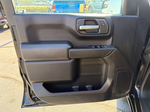 Used 2024 Chevrolet Silverado 1500 Custom image 10