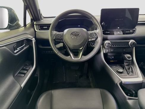Certified 2025 Toyota RAV4 XSE w/ Advanced Technology Package AWD/4WD image 24