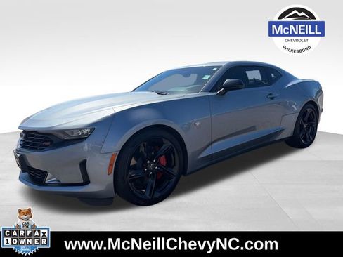 Used 2024 Chevrolet Camaro LT w/ RS Package RWD image 3