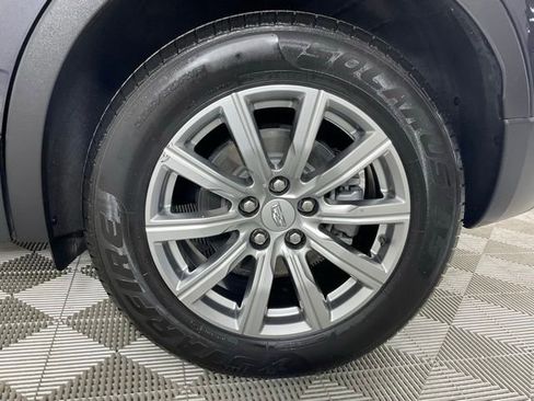 Used 2023 Cadillac XT4 Premium Luxury image 8