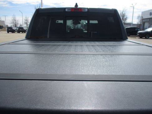 Used 2019 RAM 1500 Laramie image 6