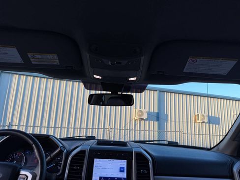 Used 2021 Ford F350 Lariat image 34