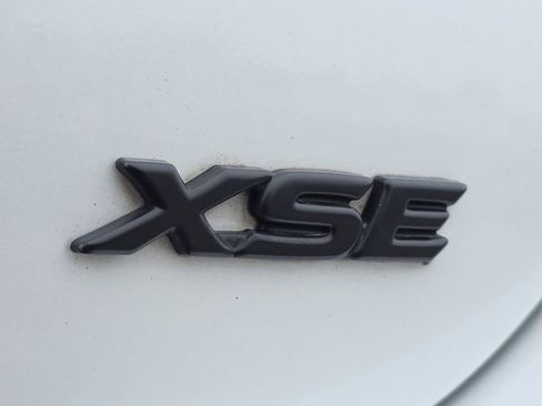 Used 2019 Toyota Camry XSE w/ Driver Assist Package image 15