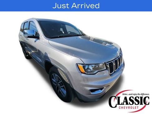 Used 2018 Jeep Grand Cherokee Limited image 1
