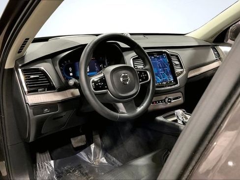 Certified 2023 Volvo XC90 B6 Ultimate image 15