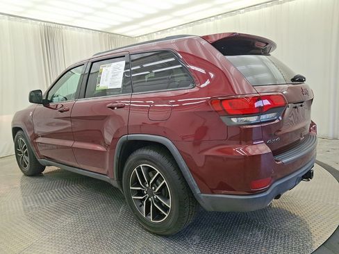 Used 2019 Jeep Grand Cherokee Trailhawk AWD/4WD image 25