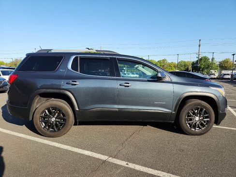 Used 2019 GMC Acadia SLT w/ LPO, Floor Liner Package AWD/4WD image 7