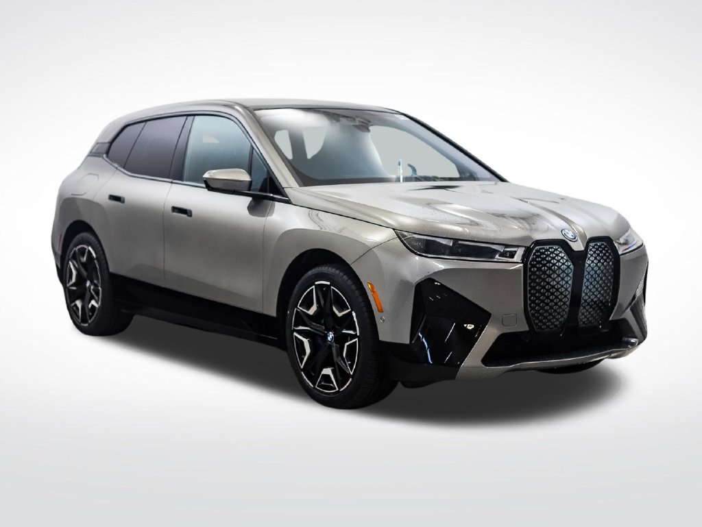 Certified 2024 BMW iX xDrive50 w/ Premium Package AWD/4WD image 5
