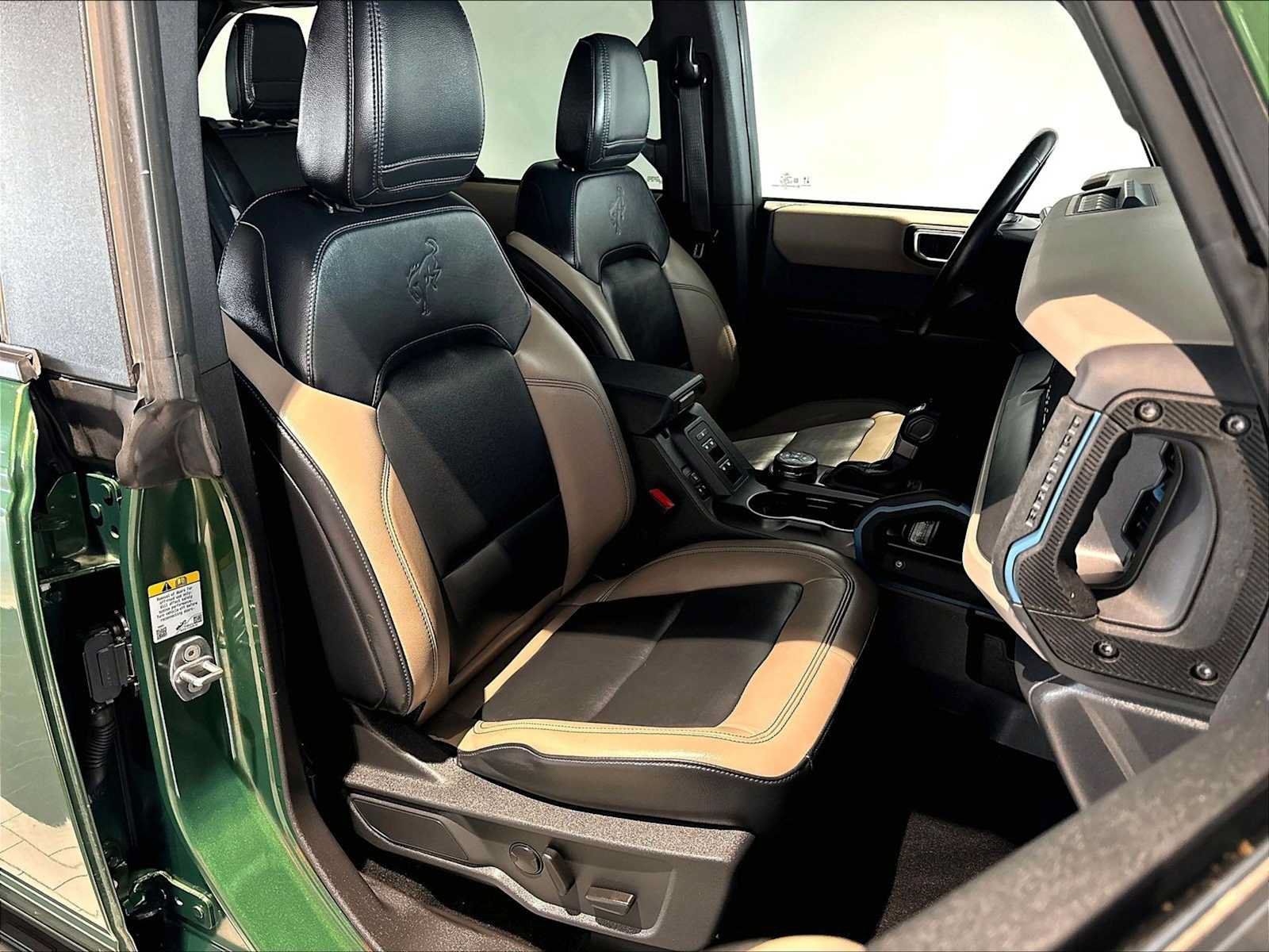 Used 2024 Ford Bronco Wildtrak AWD/4WD image 22