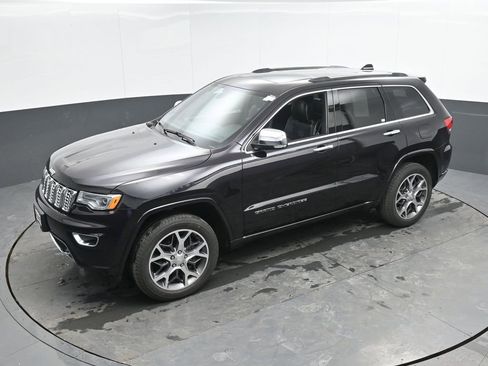Used 2020 Jeep Grand Cherokee Overland image 46