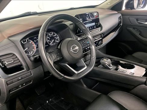 Used 2023 Nissan Rogue SL w/ SL Premium Package FWD image 13