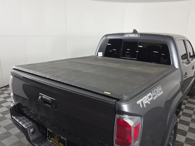 Used 2023 Toyota Tacoma TRD Off-Road w/ TRD Premium Off Road Package AWD/4WD image 11