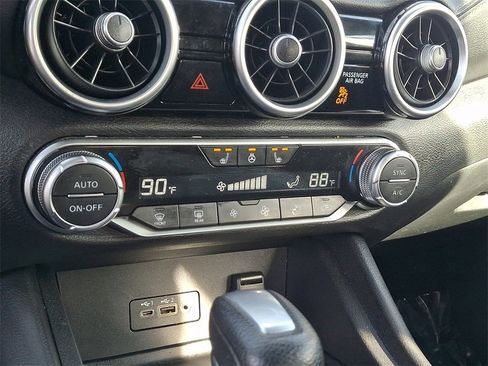 Used 2022 Nissan Sentra SV w/ All-Weather Package image 15