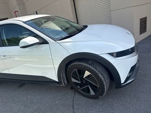Used 2026 Hyundai Ioniq 5 SE RWD image 4