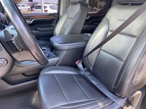 Used 2024 GMC Sierra 1500 Denali AWD/4WD image 16