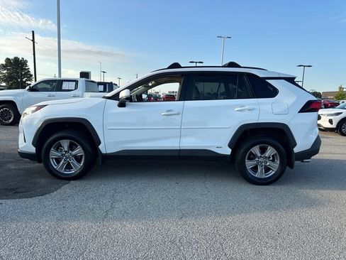 Used 2023 Toyota RAV4 XLE w/ Convenience Package AWD/4WD image 3