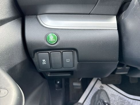 Used 2016 Honda CR-V SE image 17