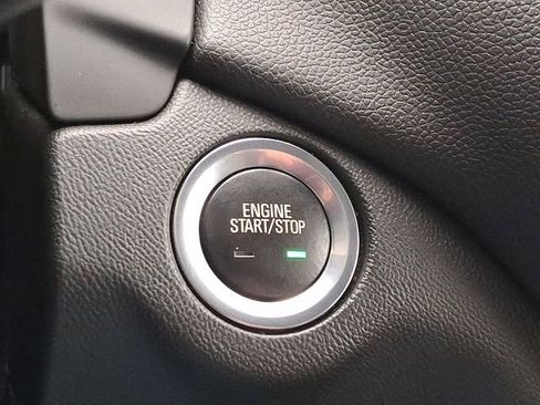 Certified 2020 Chevrolet Equinox LT image 16