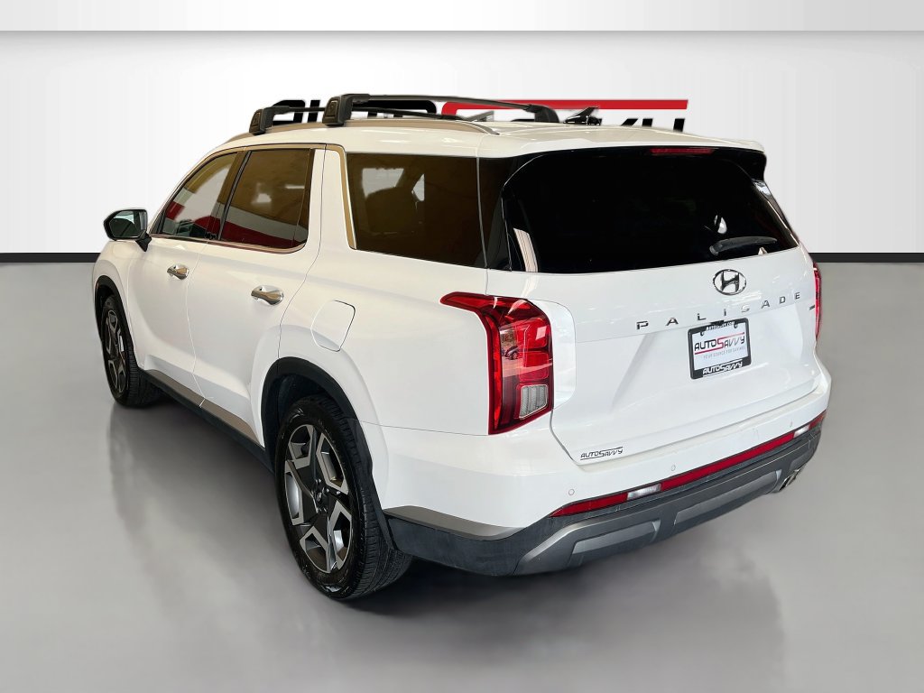 Used 2023 Hyundai Palisade SEL w/ Premium Package AWD/4WD image 5